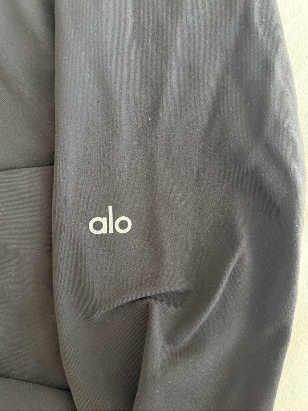 Alo Dark Grey Leggings - Sleek Stretch Performance Bottoms - Picture 4 of 5